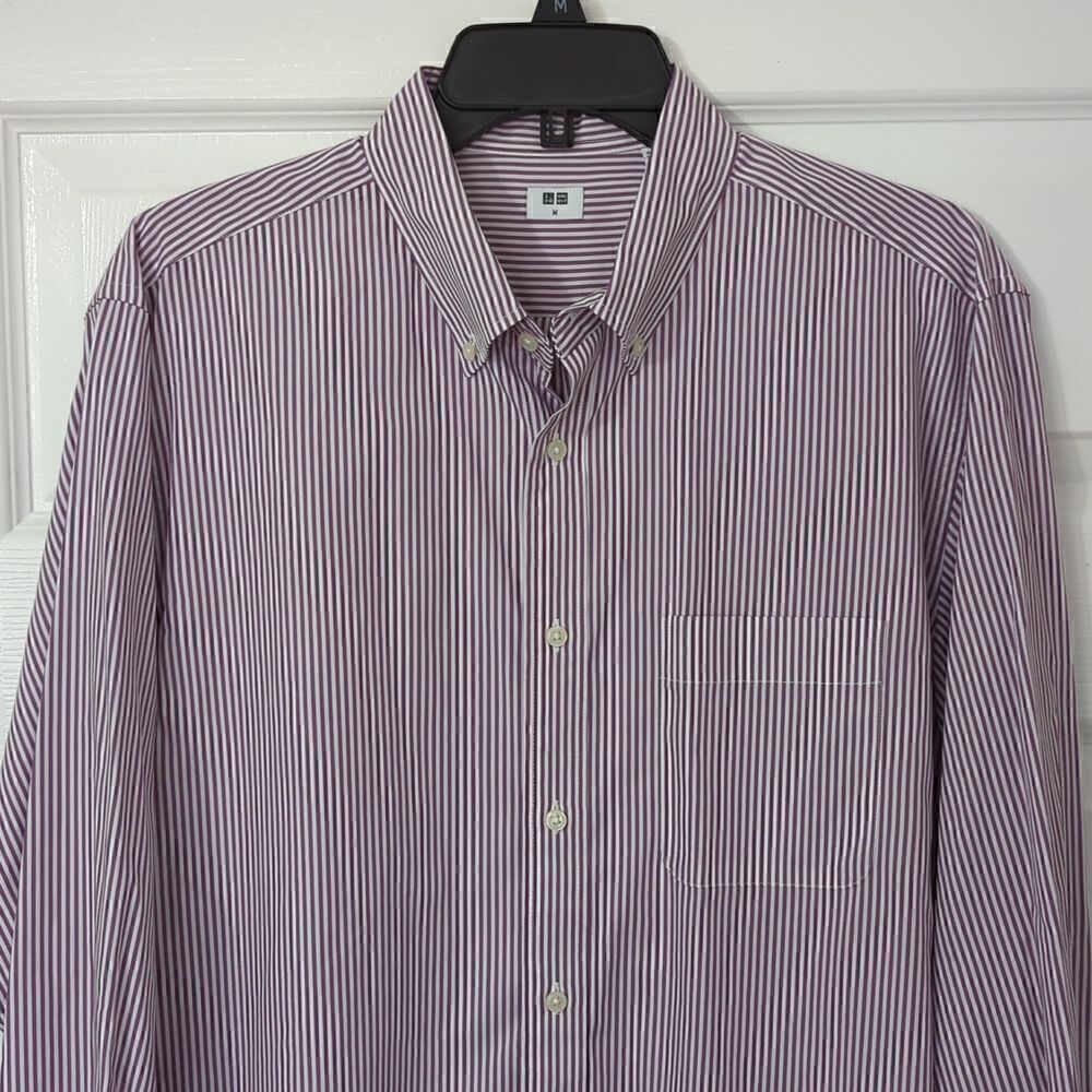 UniQlo Purple and White Striped Dress Shirt. Men's Medium